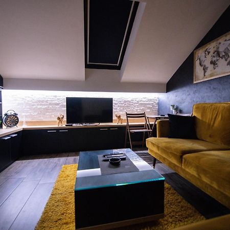 Apartamento Lux Jefimija Valjevo Habitación foto
