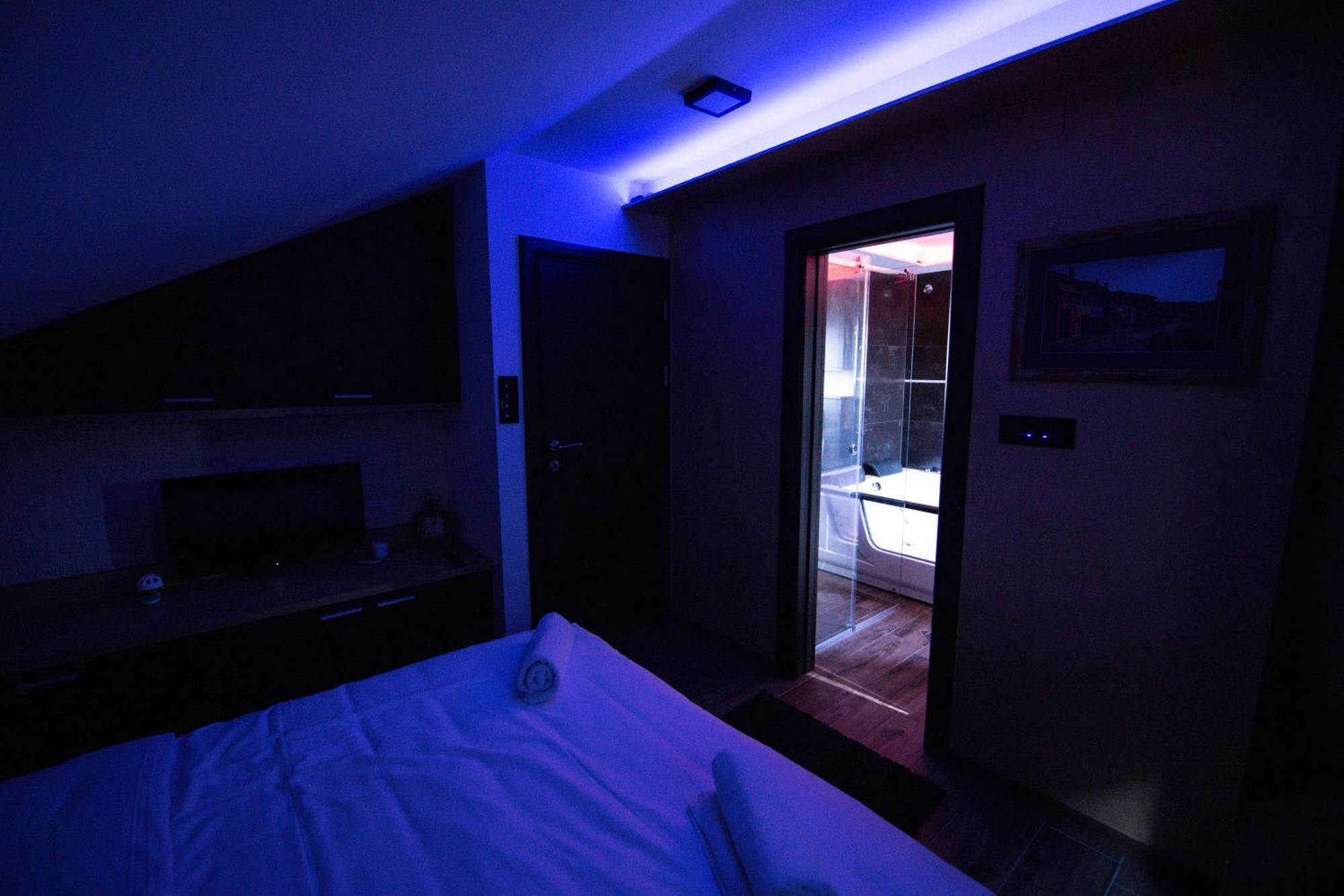 Apartamento Lux Jefimija Valjevo Habitación foto