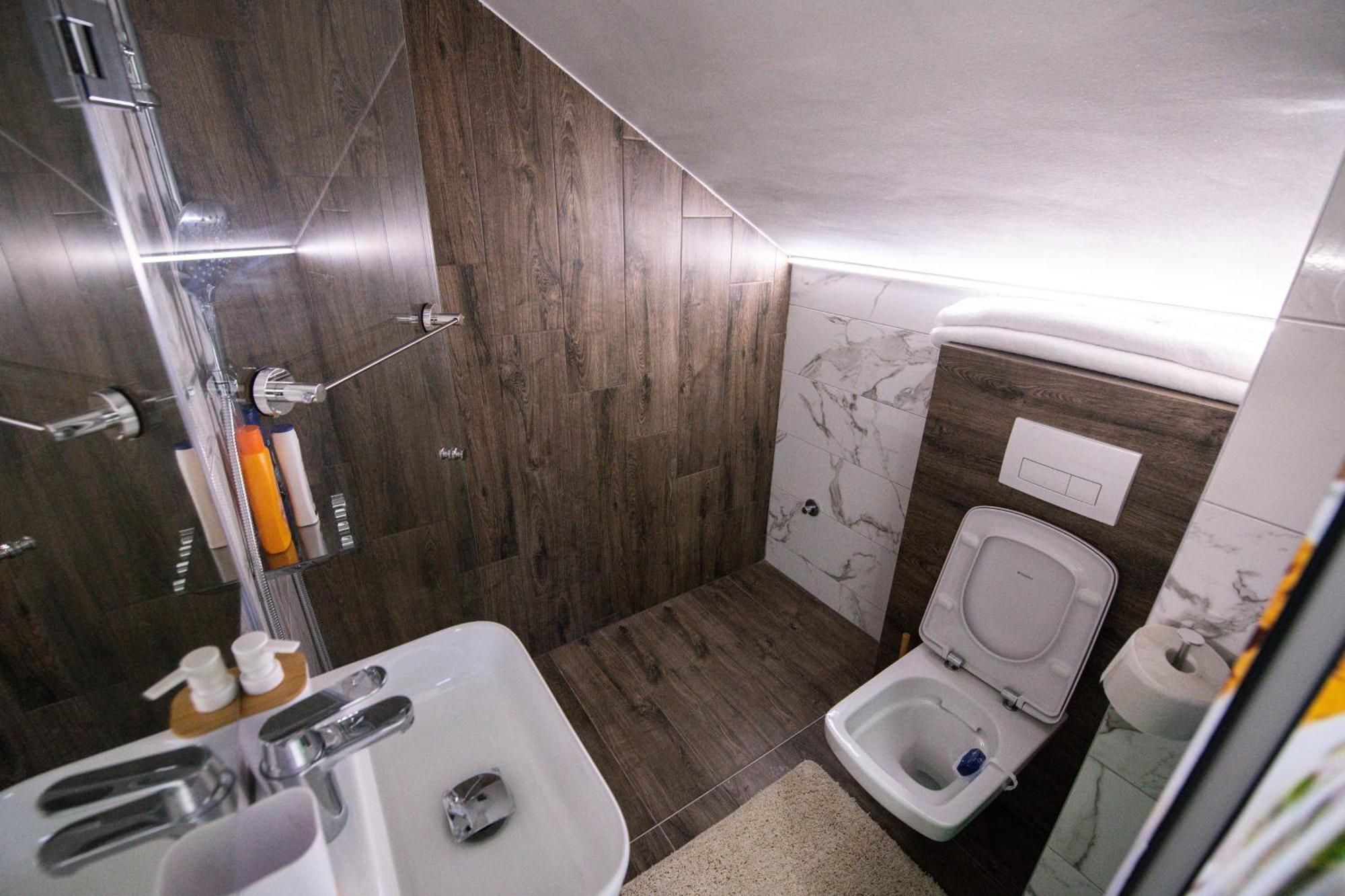 Apartamento Lux Jefimija Valjevo Habitación foto
